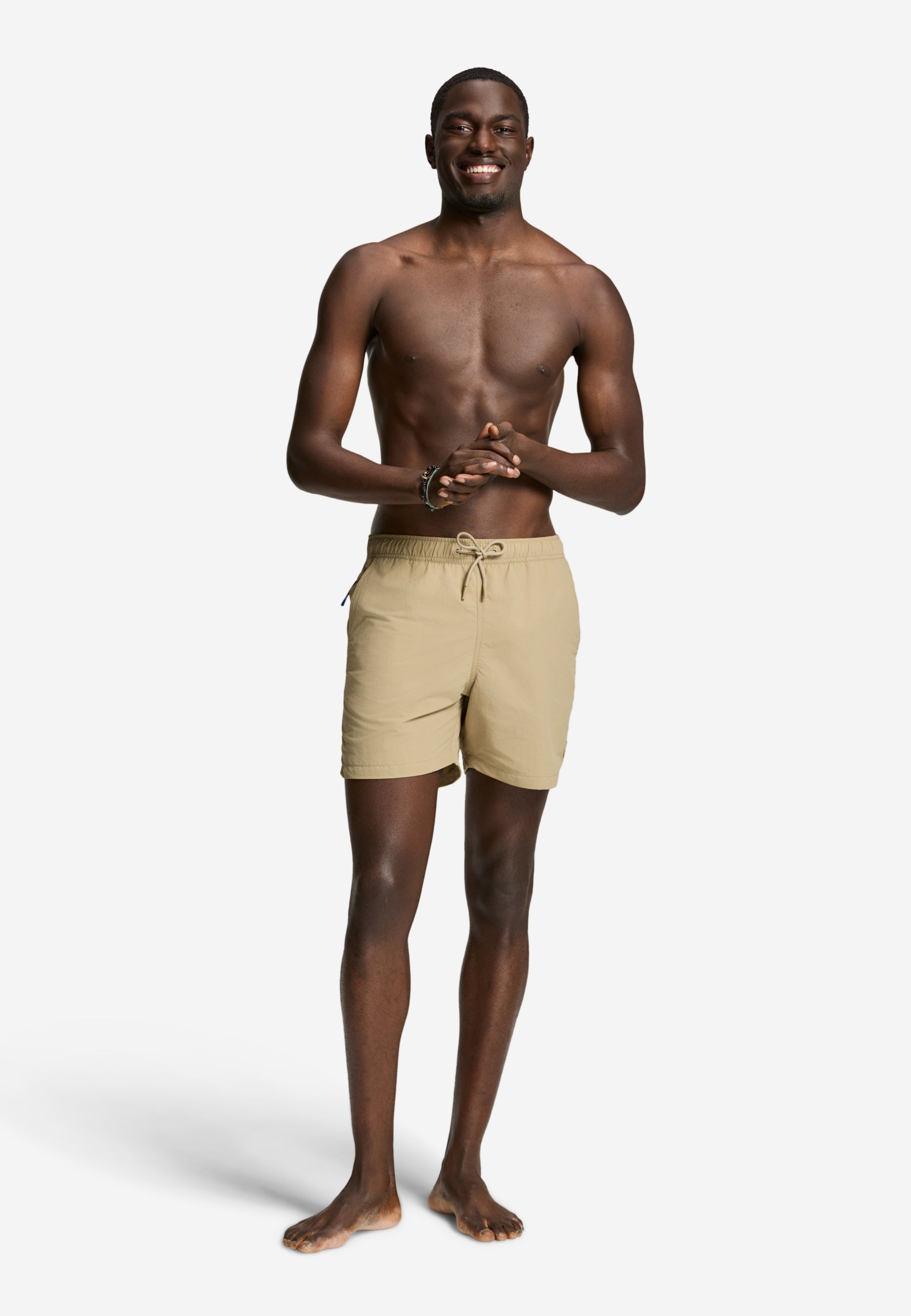 1525305100beige rock