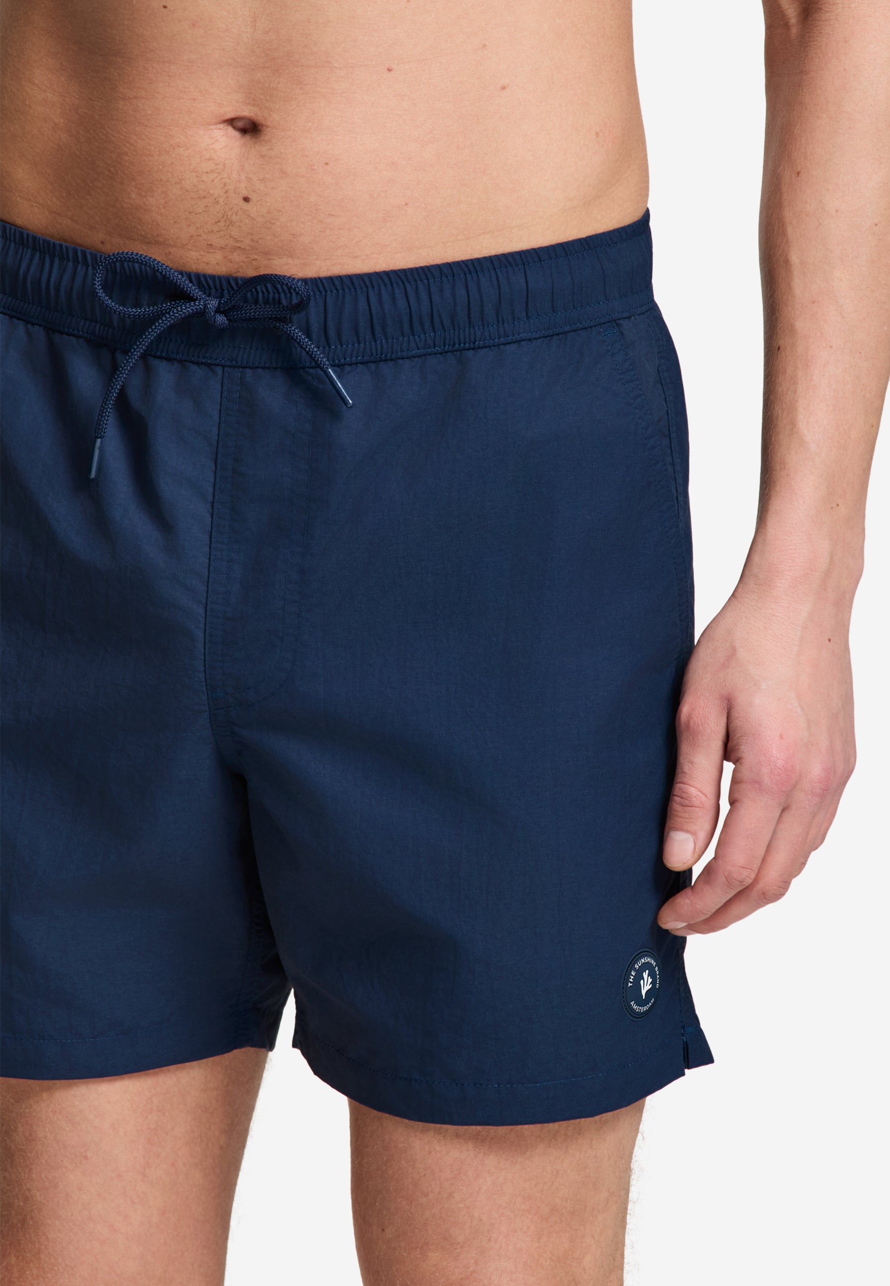 1525305100blue dark