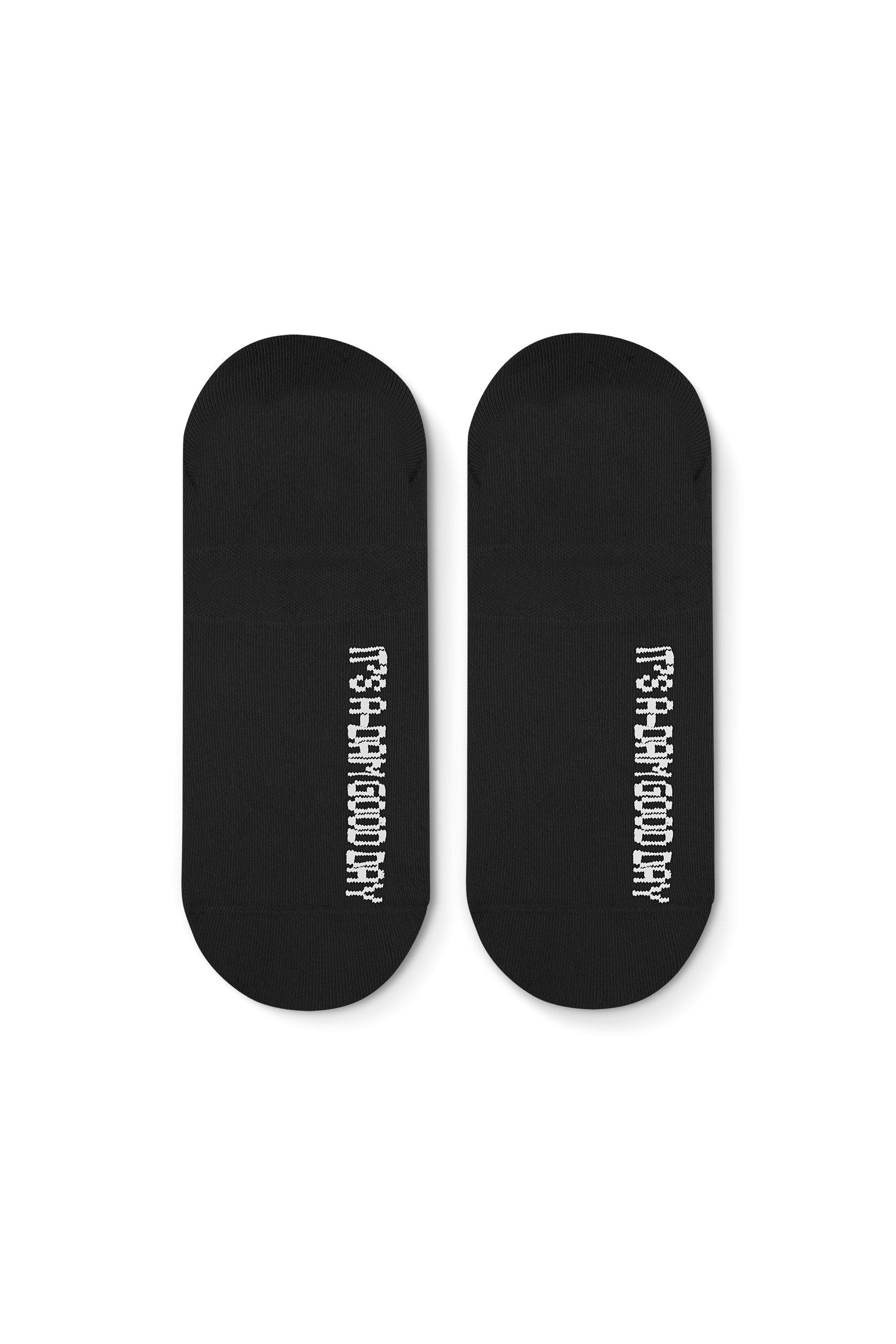 4P Black